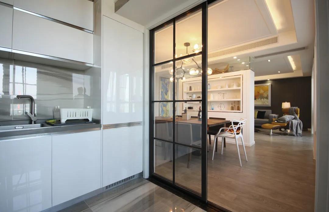 以当代手法诠释北欧风情与中式元素结合 打造自