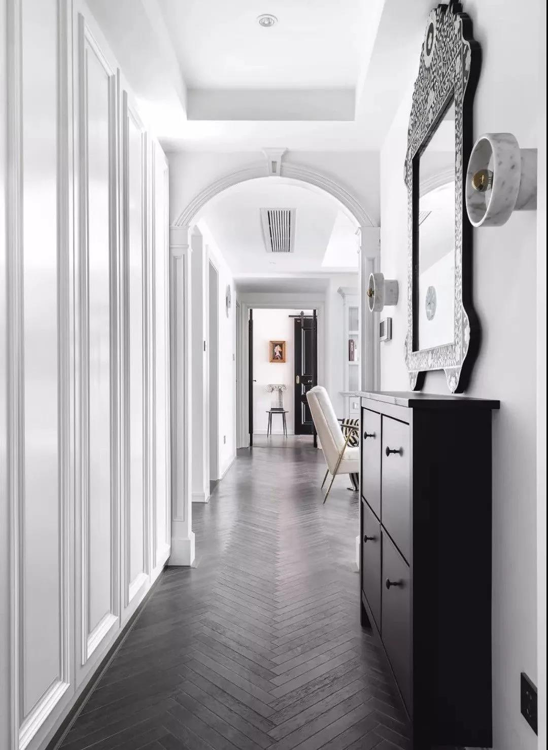 130㎡简美风格设计，一家三口的时尚家居空间