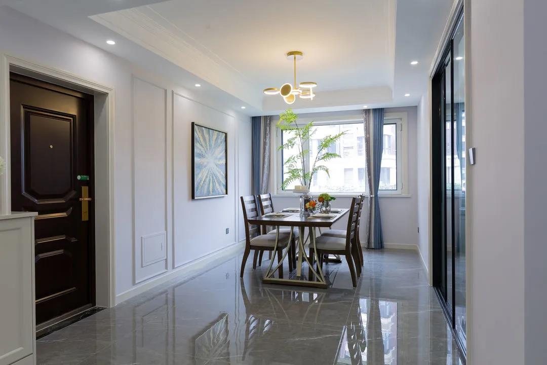 千篇一律的硬朗极简，我却偏爱优雅温润的格调